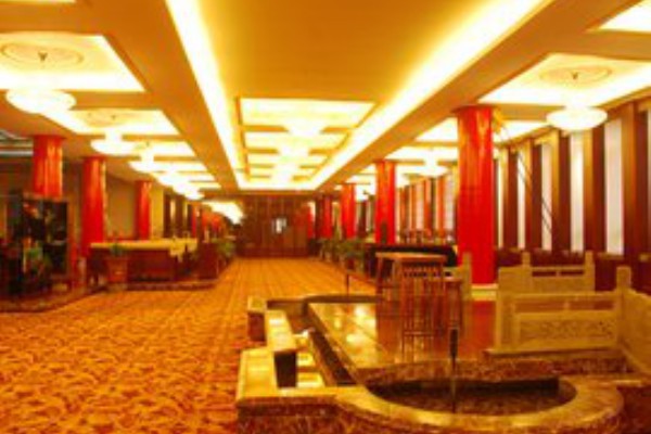 轻松抚平眼纹，重庆电动按摩眼霜使用教程来了！